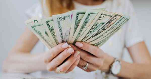 时尚美甲爆款秋冬款_时尚美甲爆款2020款式