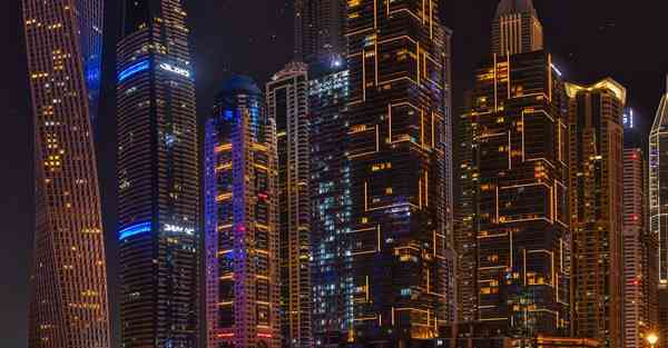 自己在家怎么烫卷发_自己在家怎么烫卷发买什么药水